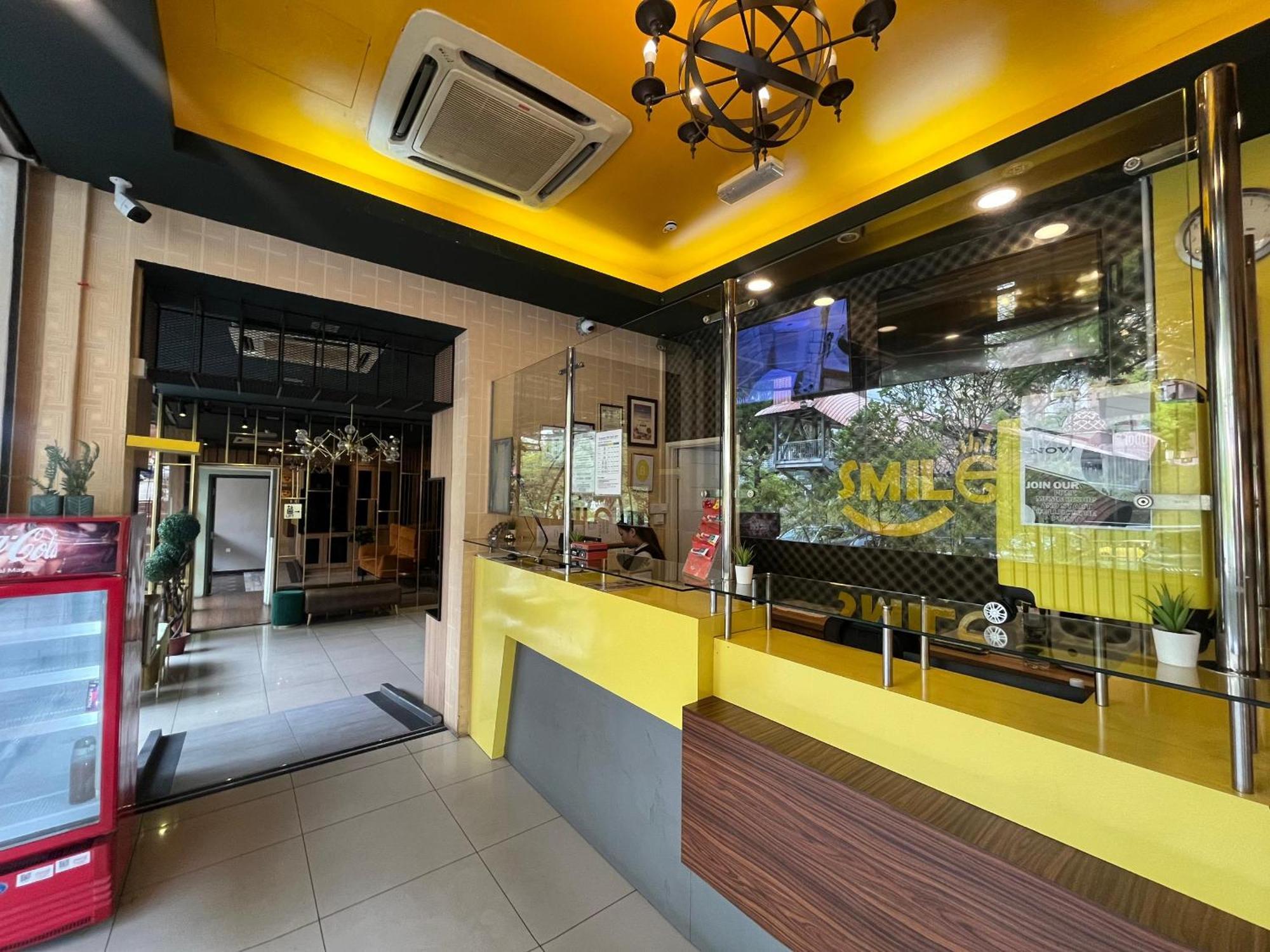 旺沙马朱微笑酒店 吉隆坡 外观 照片
